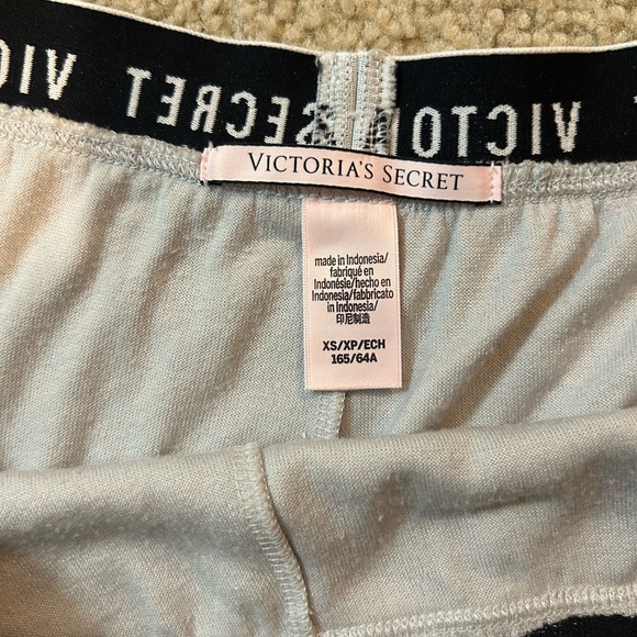 VICTORIA SECRET 2 pc. Velour Set*Gray* XSmall* So cute & comfy! - Picture 5 of 9